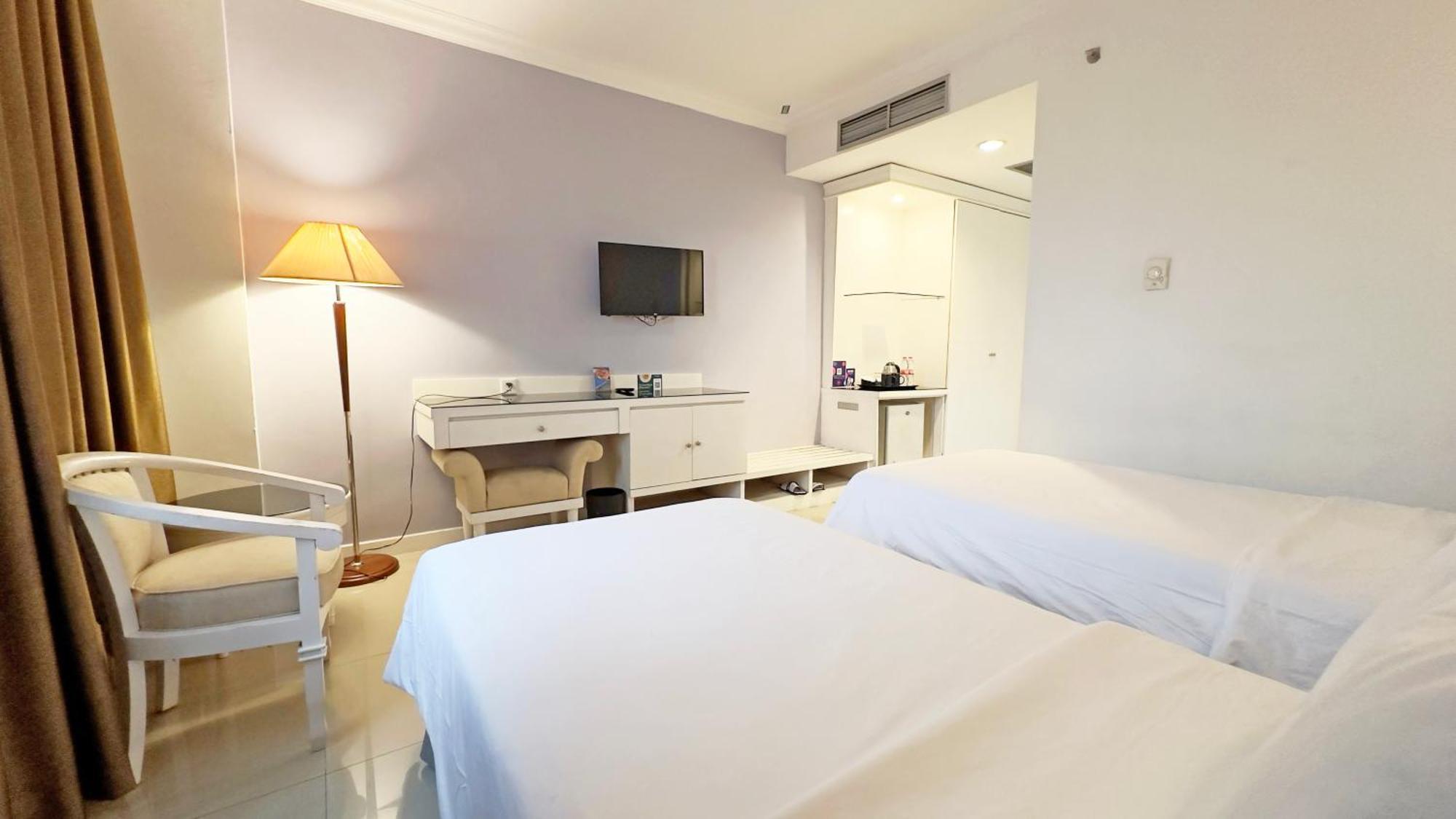 Vue Palace, Artotel Curated 4* Bandung